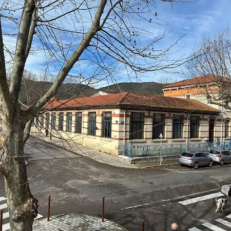 Spacious House In The Center Of Quillan