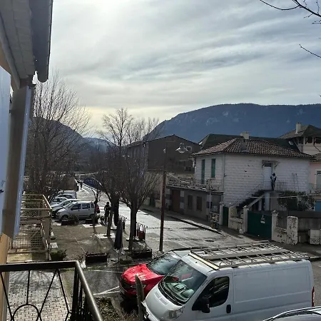Hébergement de vacances Spacious House In The Center Of *