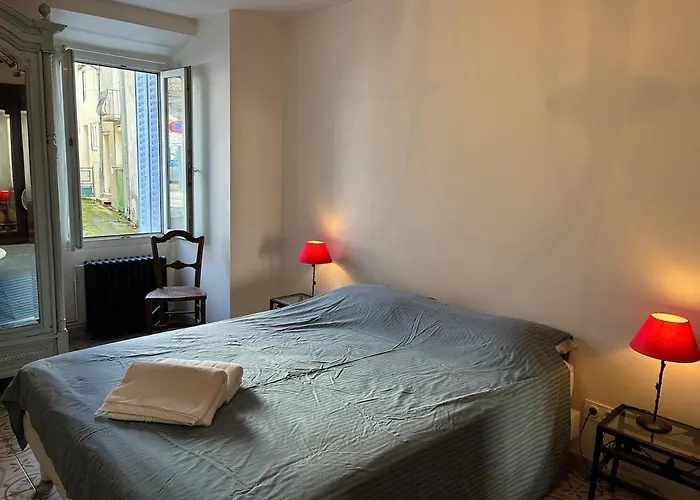 度假居 Spacious House In The Center Of *